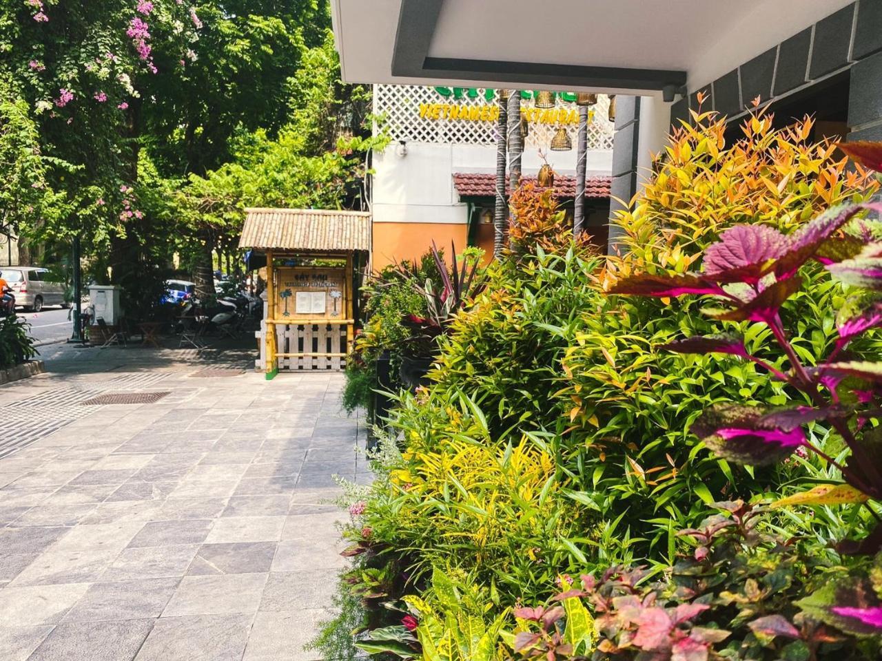 De Syloia Hotel Hanoi Exteriör bild